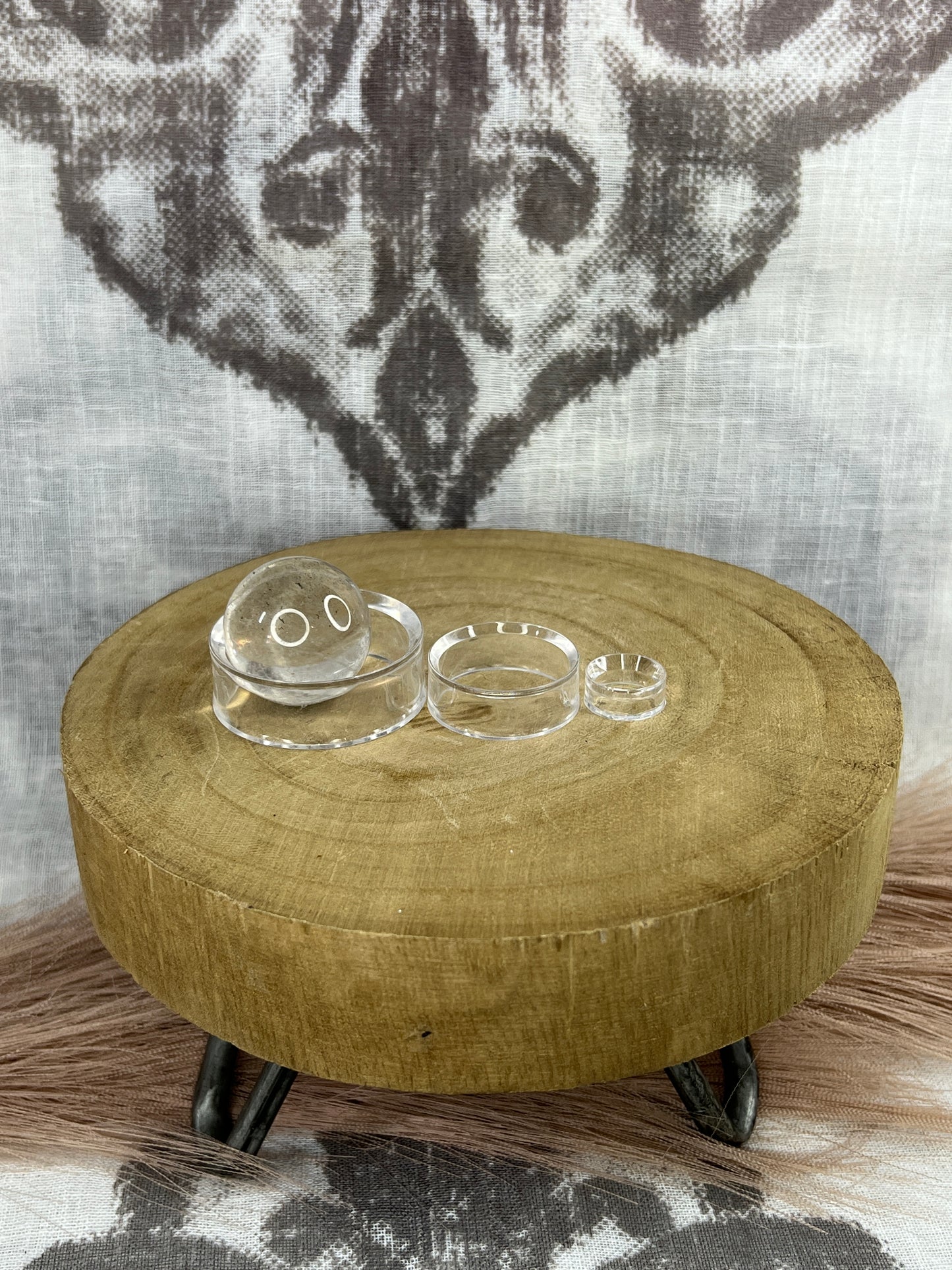 Clear Acrylic Sphere Stand