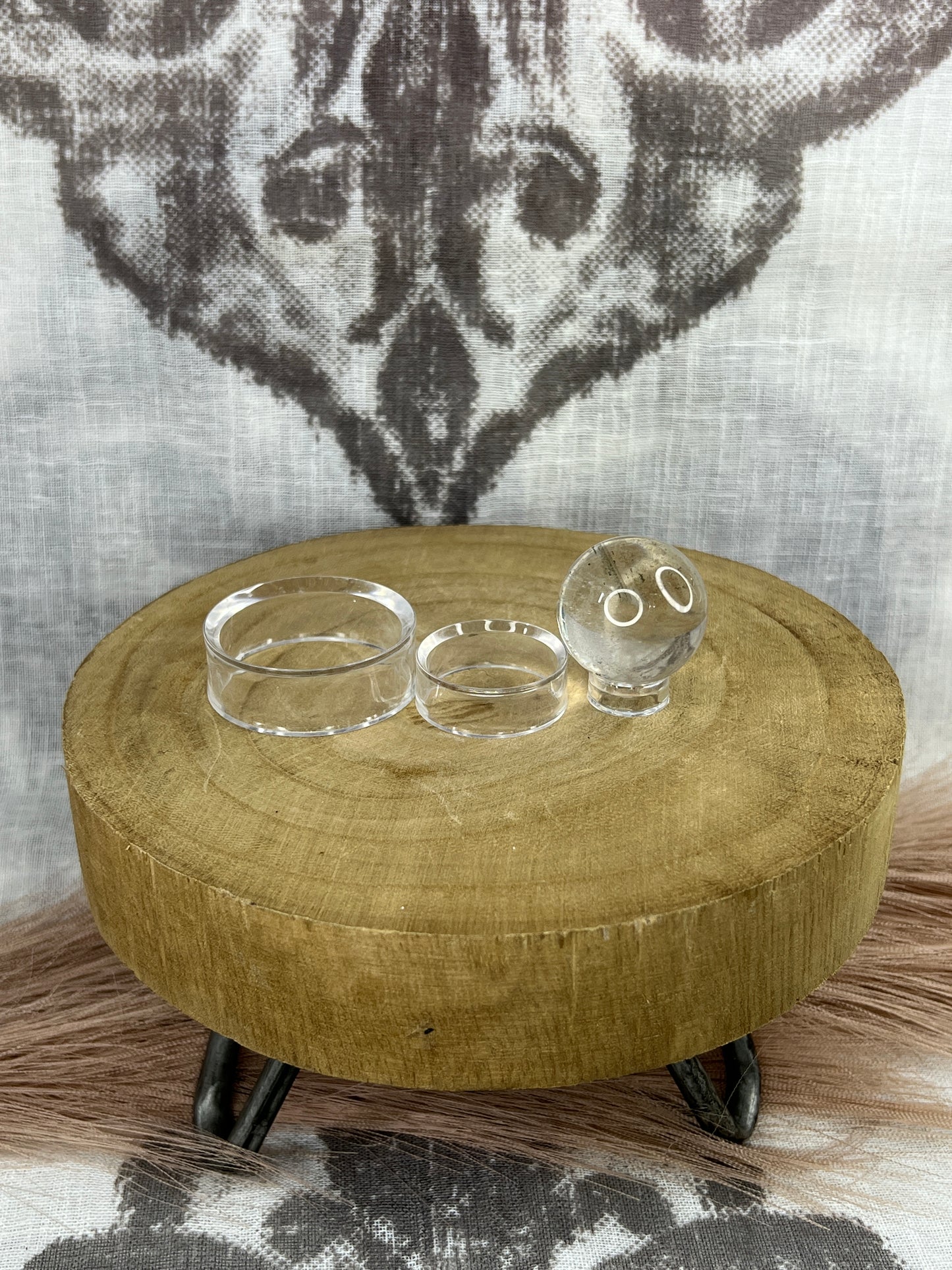Clear Acrylic Sphere Stand