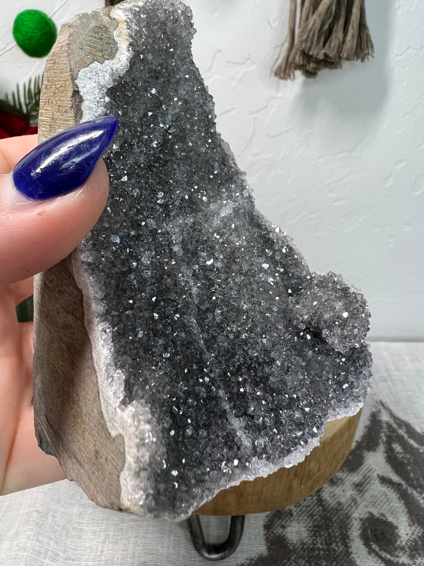 Amethyst Cutbase